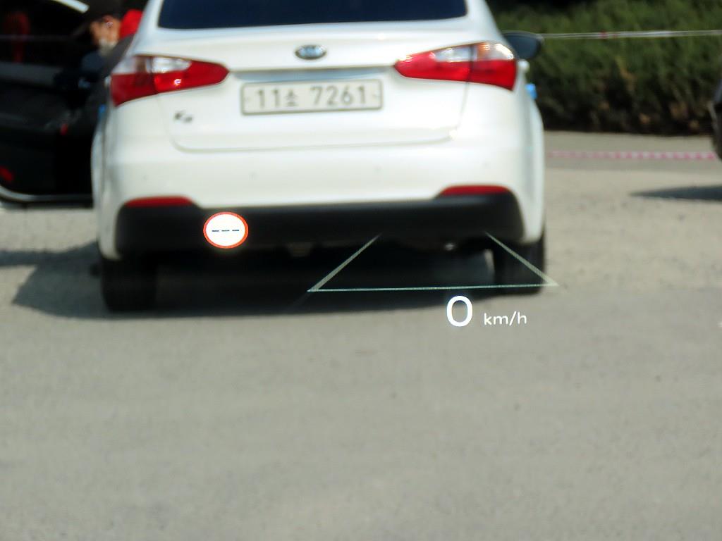 KIA Carnival - Vista 10