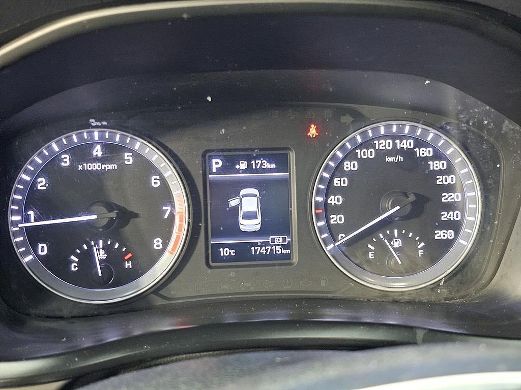 HYUNDAI Sonata - Vista 7