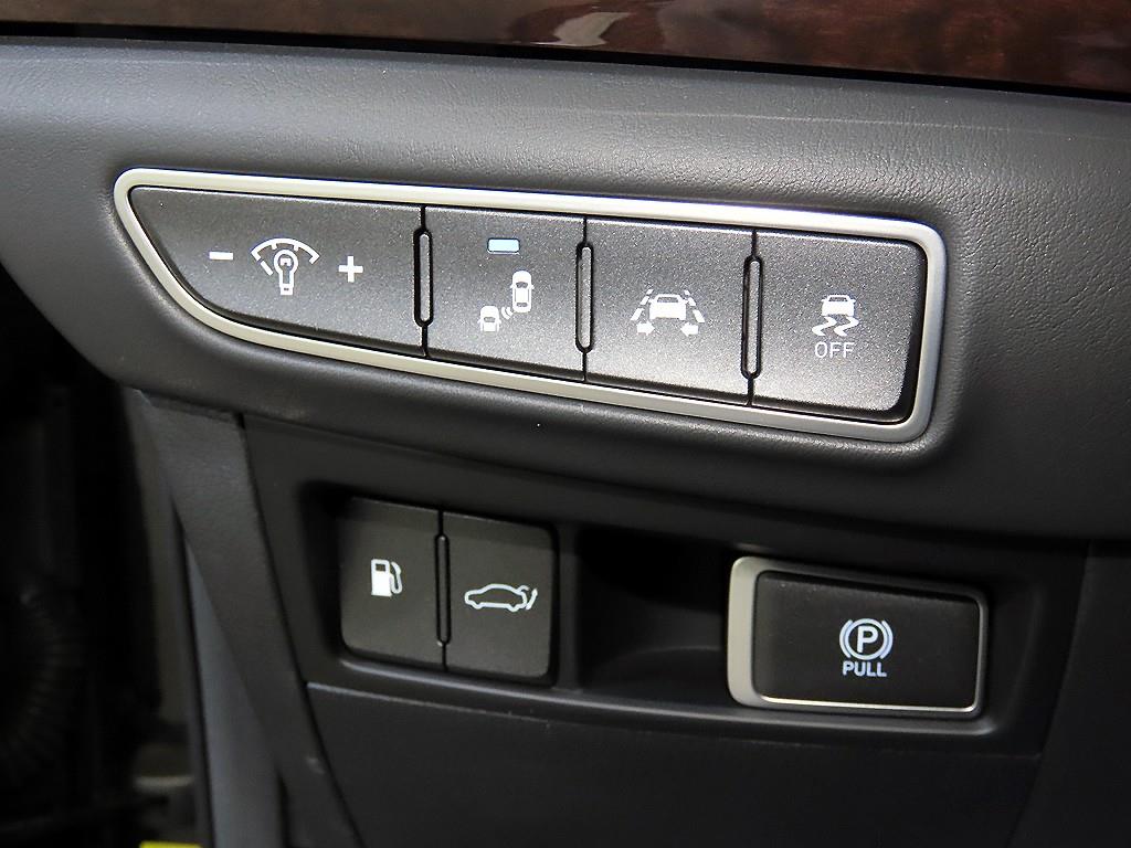 Genesis EQ900 2018 Negro - Importación desde Corea - HF Imports Iquique - Foto 14