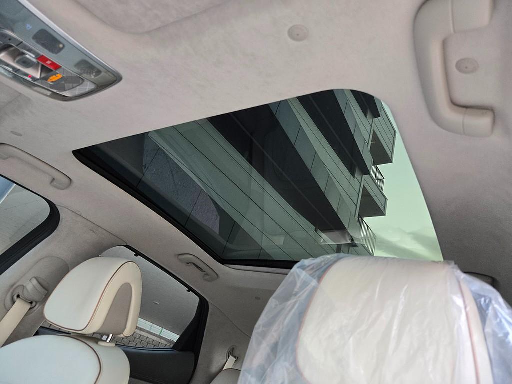 Genesis GV60 2022 Negro - Importación desde Corea - HF Imports Iquique - Foto 15