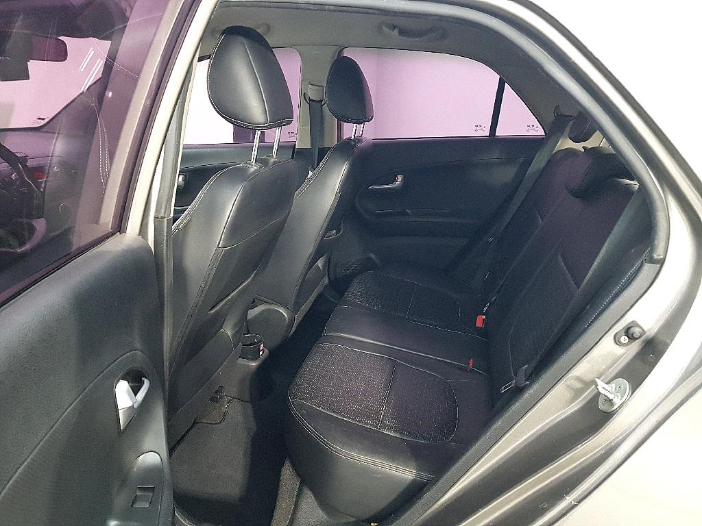 KIA Morning - Vista 8