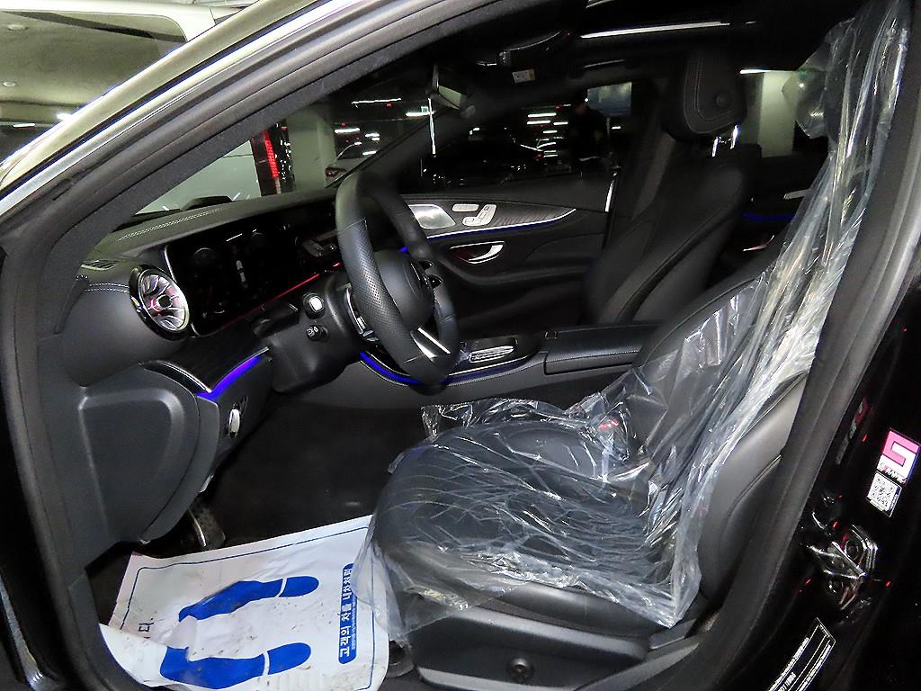 Mercedes Benz CLS Class - Vista 6