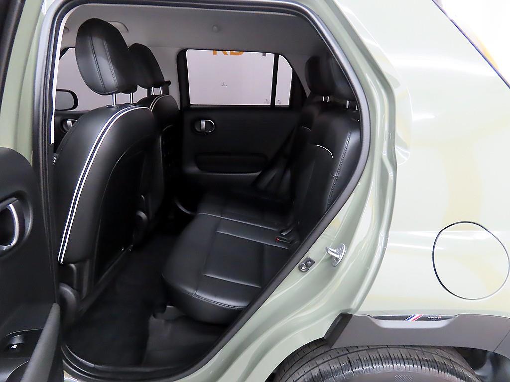 HYUNDAI Casper - Vista 6