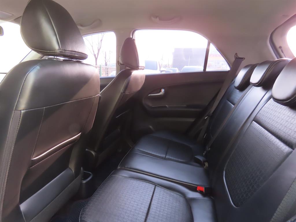 KIA Morning - Vista 11