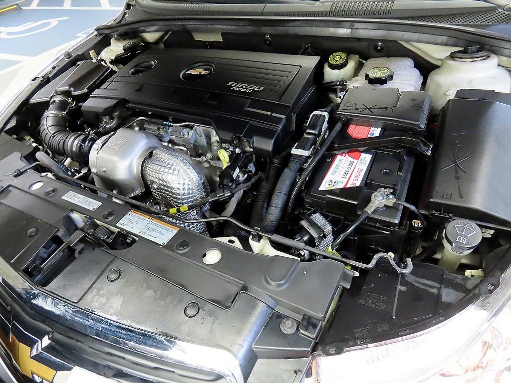 Chevrolet Cruise 2013 Blanco - Importación desde Corea - HF Imports Iquique - Foto 17