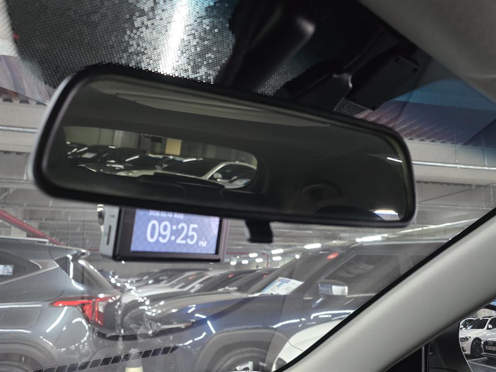 Ssangyong Tivoli 2017 Blanco - Importación desde Corea - HF Imports Iquique - Foto 13