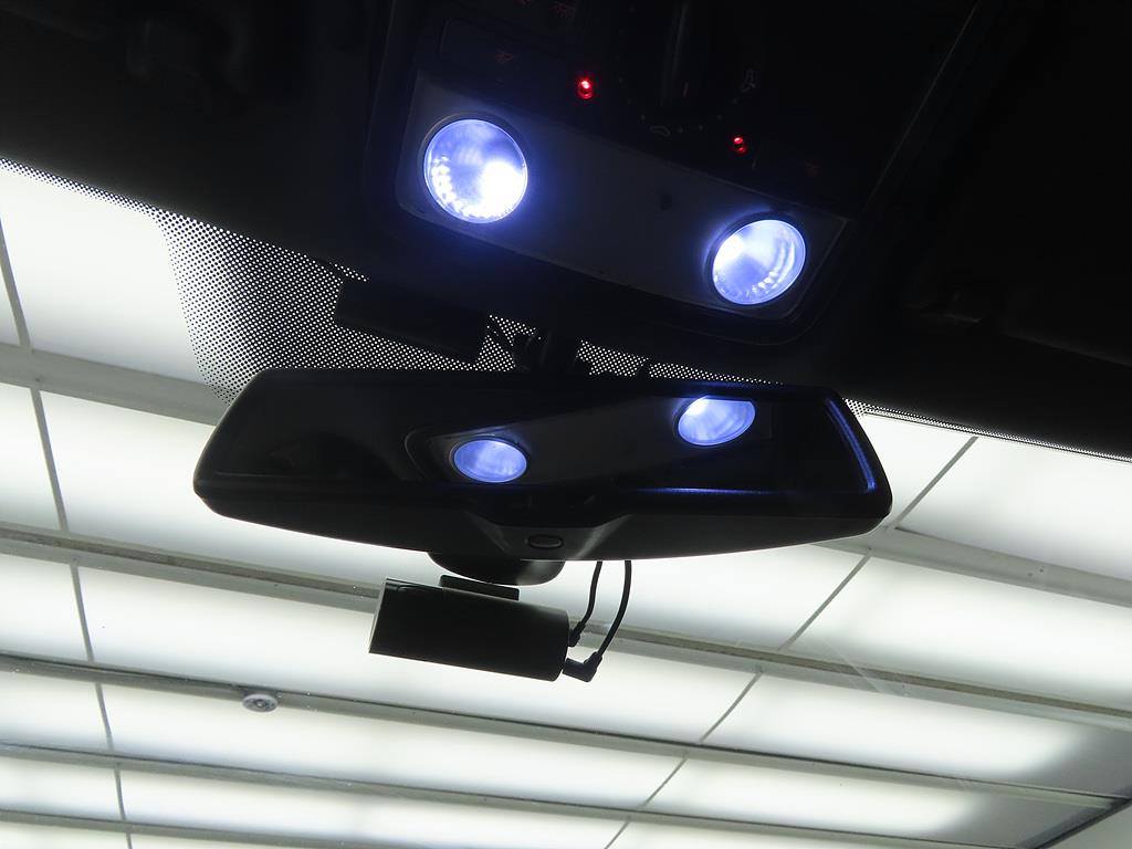 Volkswagen Golf - Vista 12