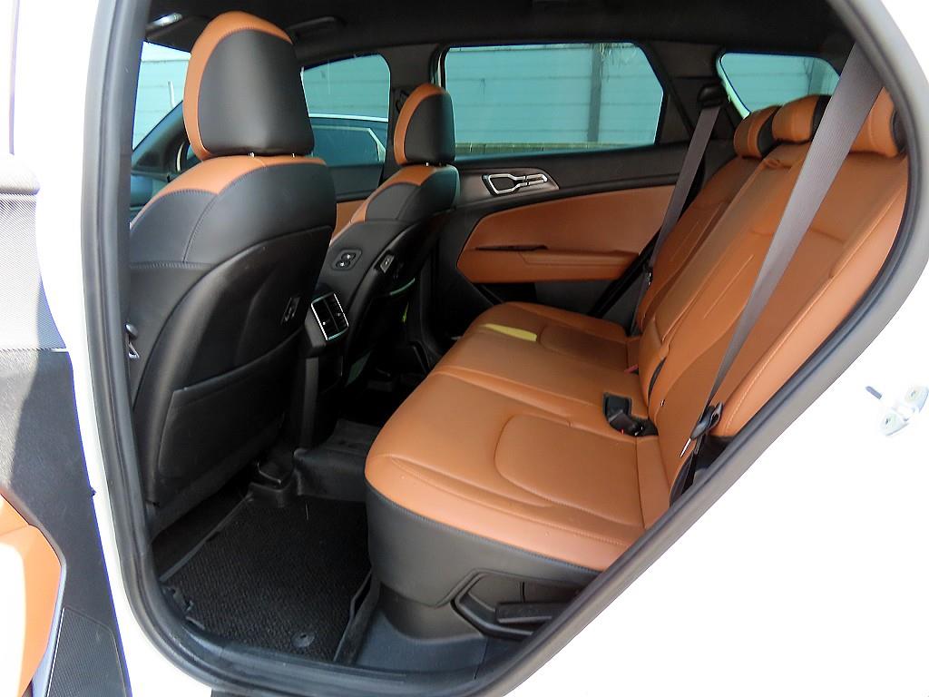 KIA Sportage - Vista 6