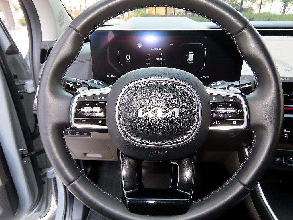 KIA Carnival - Vista 10