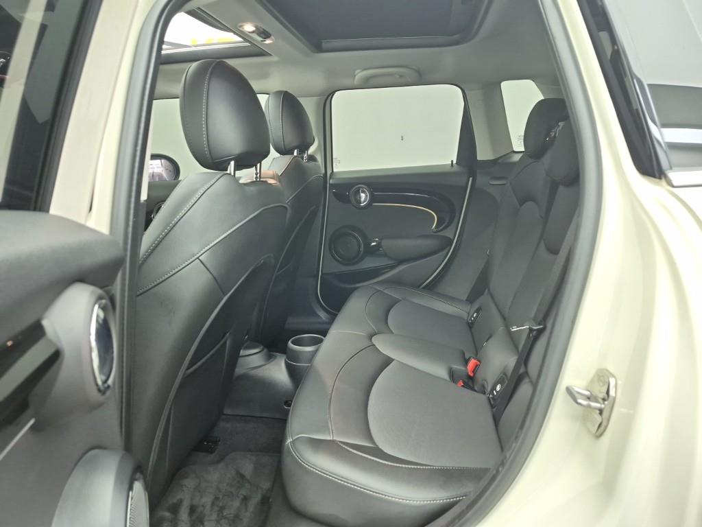 Mini Cooper - Vista 12