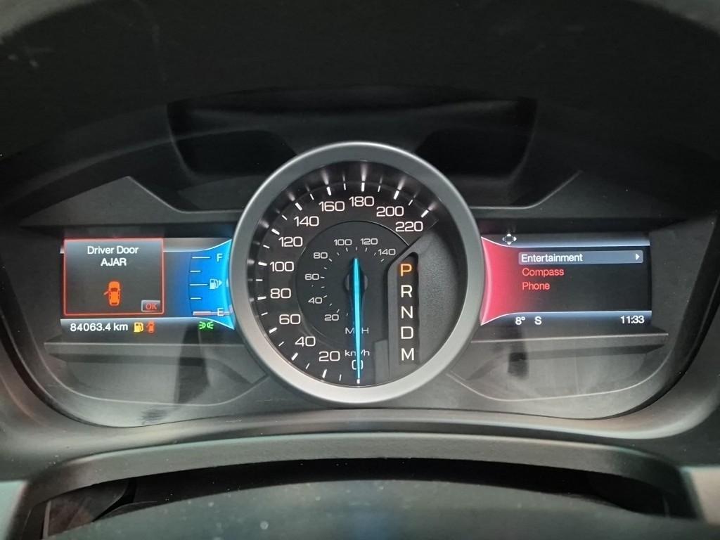 Ford Explorer - Vista 6