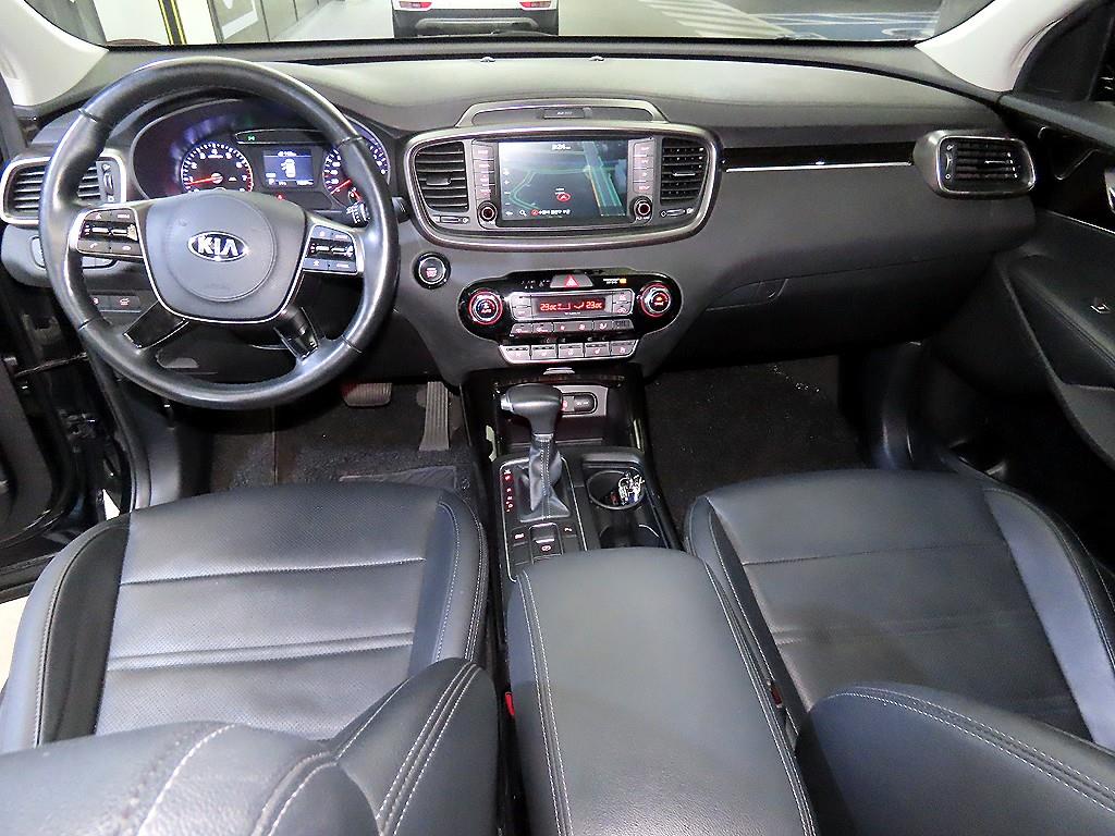 KIA Sorento - Vista 10
