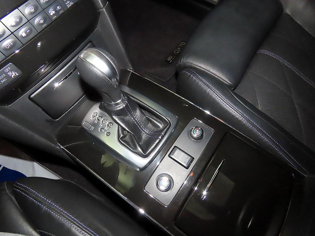 Infiniti QX - Vista 12