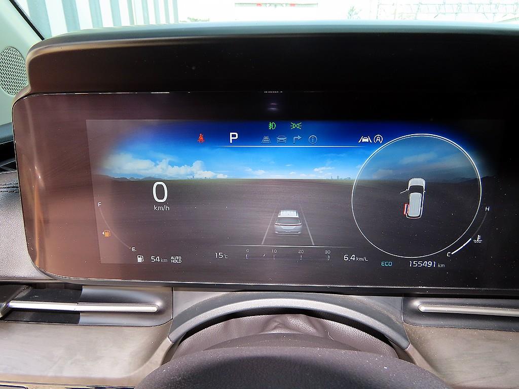 KIA Carnival - Vista 10