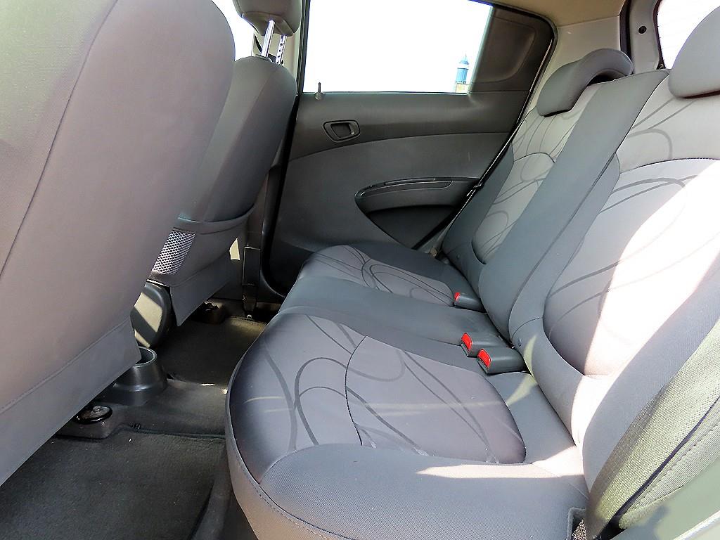 Chevrolet Spark - Vista 6