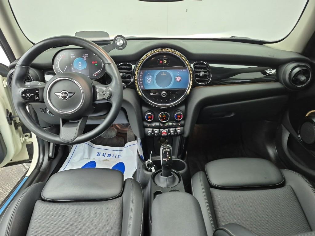 Mini Cooper - Vista 5