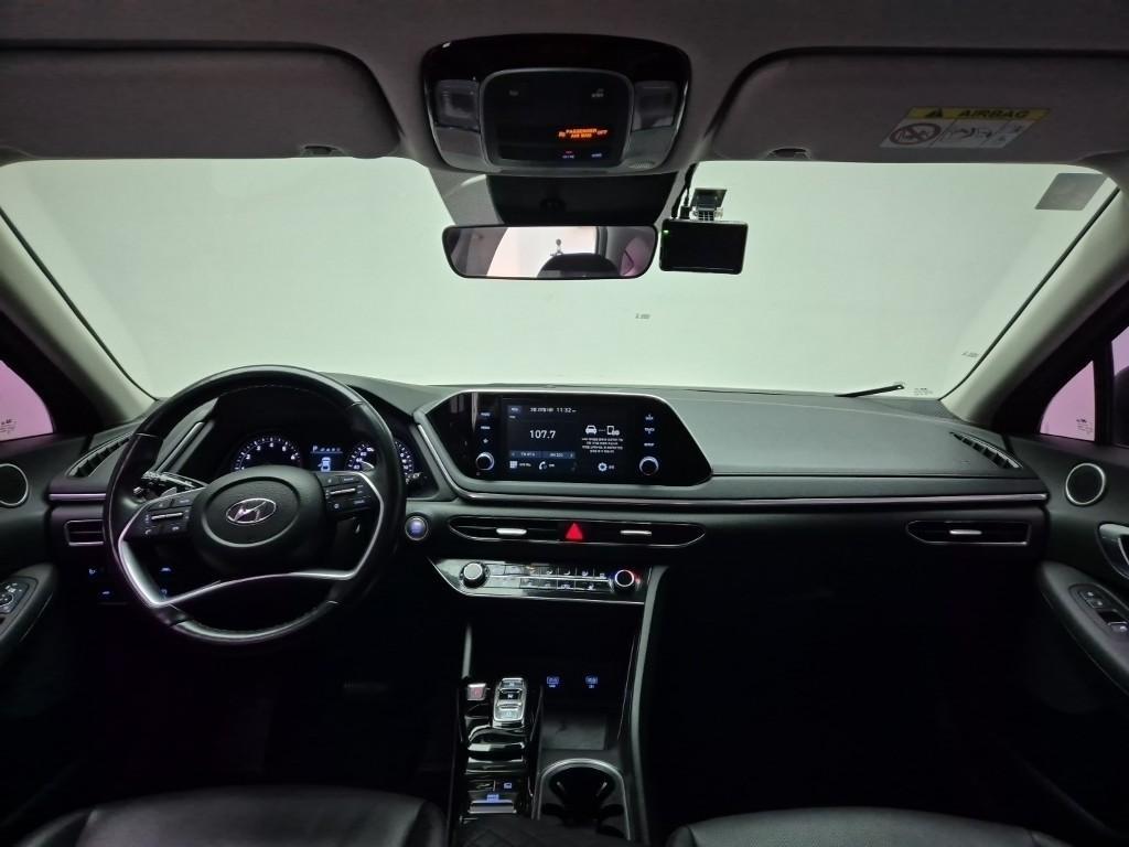 HYUNDAI Sonata - Vista 7