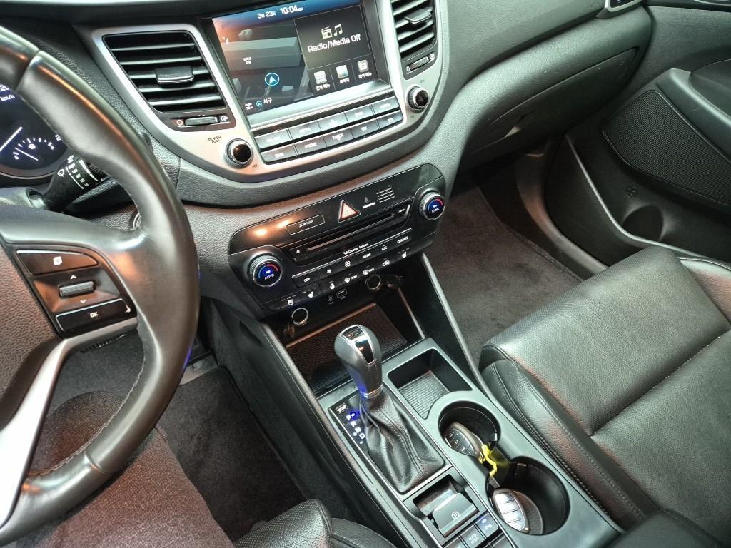 HYUNDAI Tucson - Vista 12