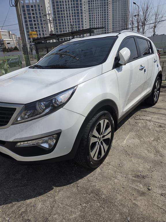 KIA Sportage 2013 Blanco - Importación desde Corea - HF Imports Iquique - Foto 16