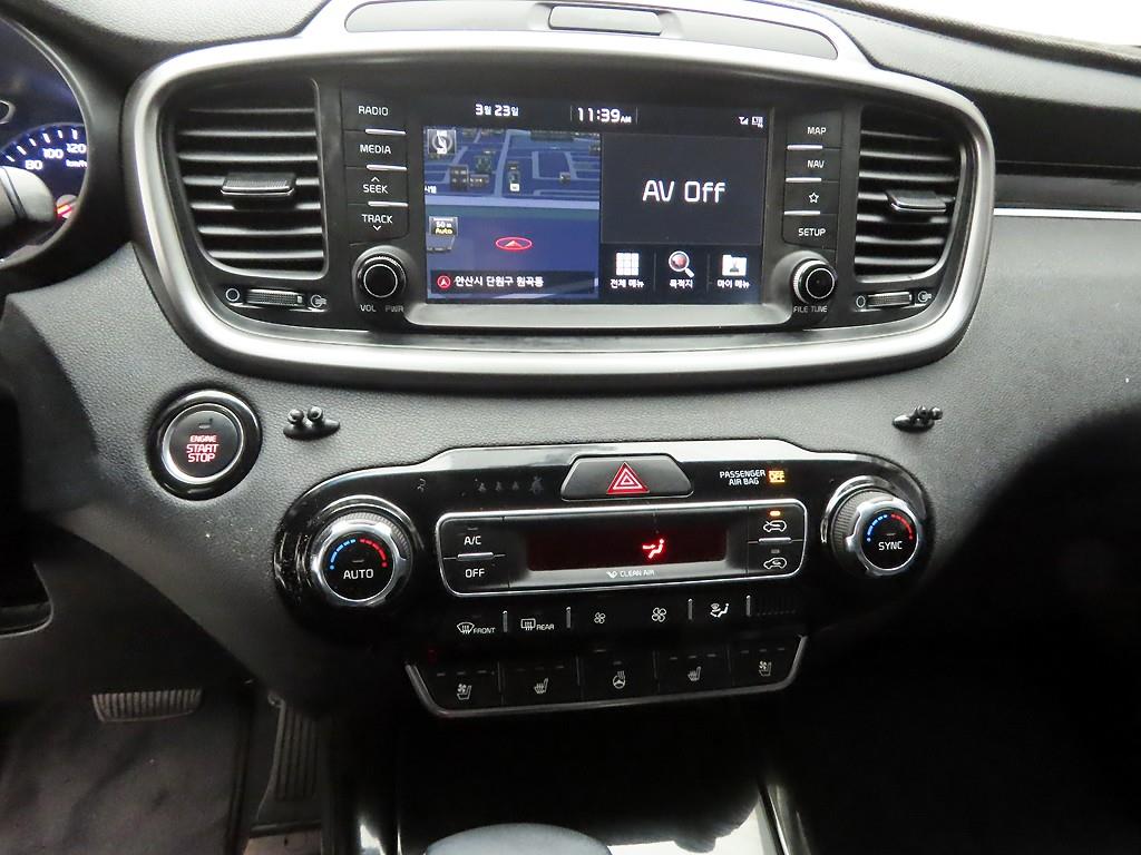 KIA Sorento - Vista 9