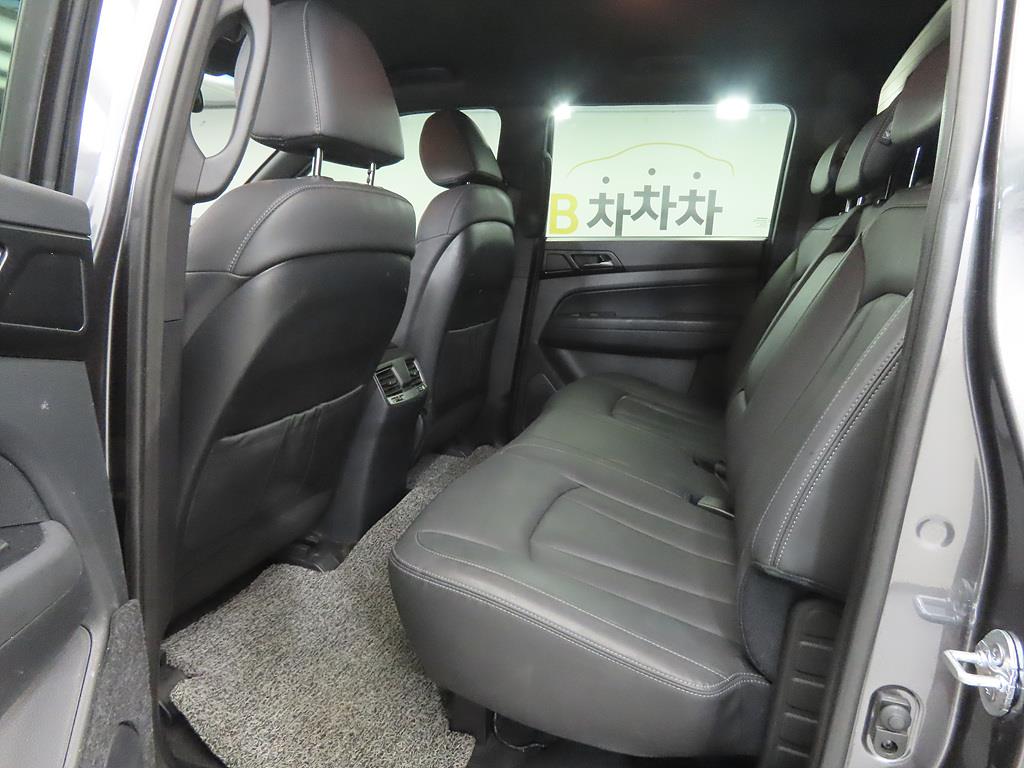 Ssangyong Rexton - Vista 6