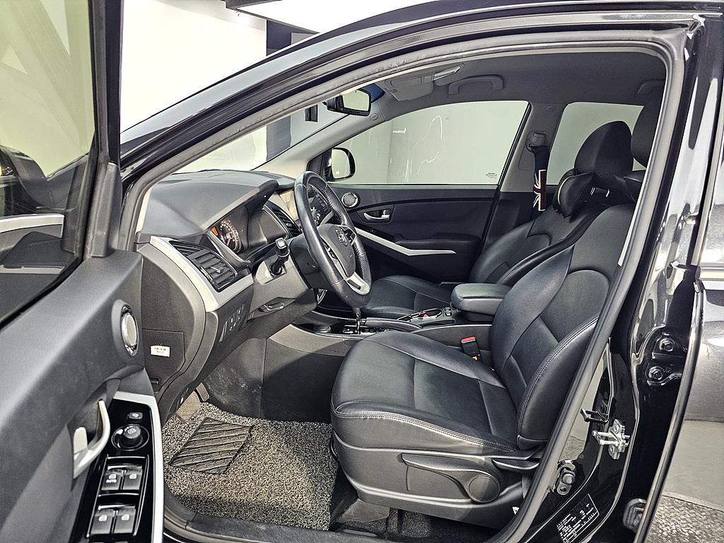 Ssangyong Korando - Vista 7