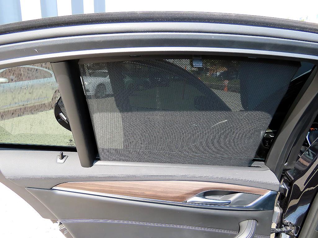 BMW 5 Series 2018 Negro - Importación desde Corea - HF Imports Iquique - Foto 15