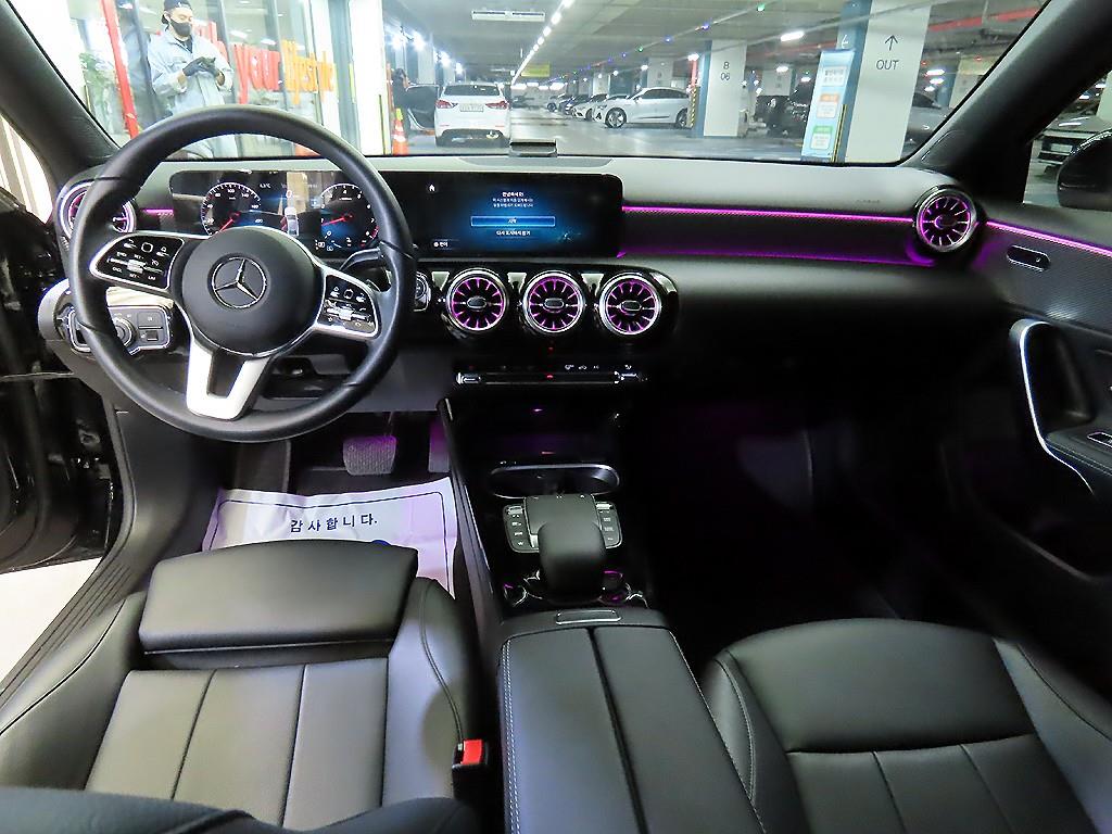 Mercedes Benz A Class - Vista 10