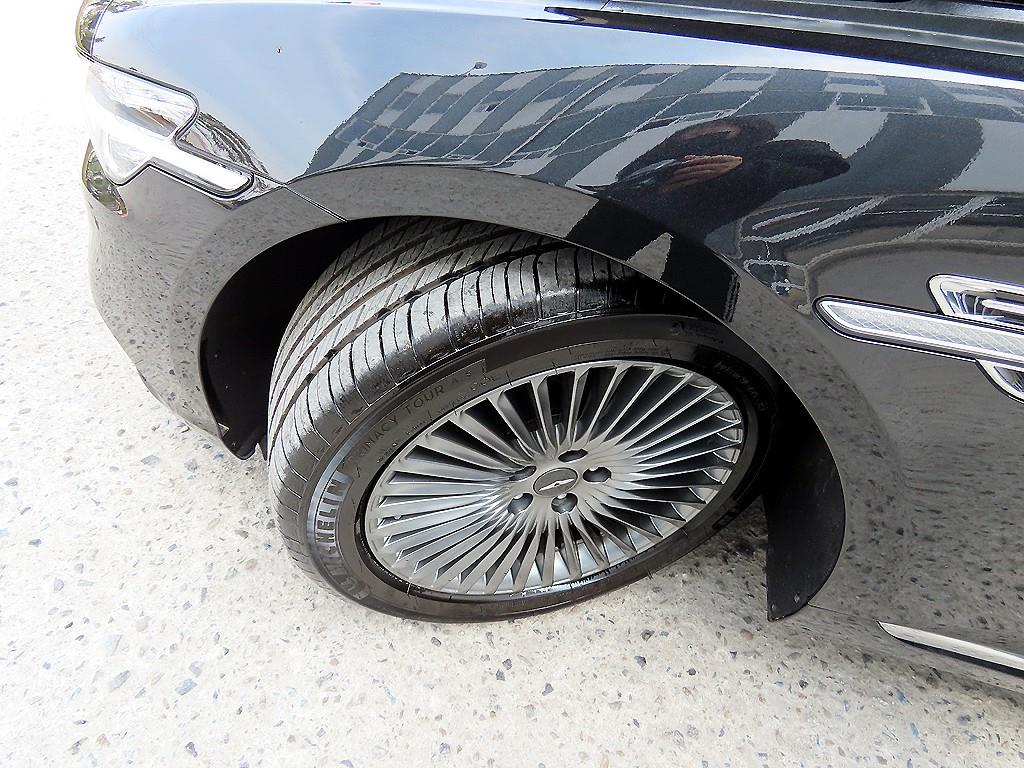 Genesis G90 2019 Negro - Importación desde Corea - HF Imports Iquique - Foto 20