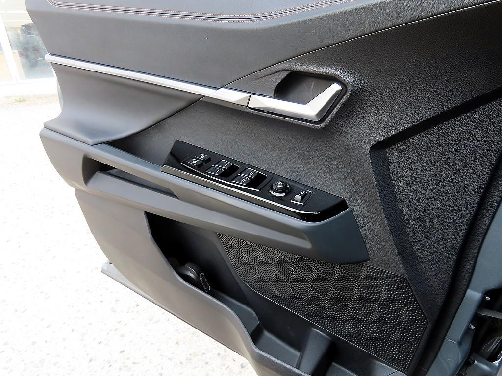 Ssangyong Torres - Vista 11