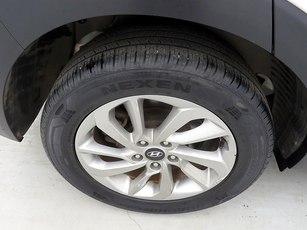 HYUNDAI Tucson 2016 Blanco - Importación desde Corea - HF Imports Iquique - Foto 18