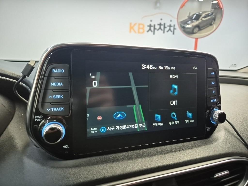 HYUNDAI Santa Fe 2019 Gris - Importación desde Corea - HF Imports Iquique - Foto 13