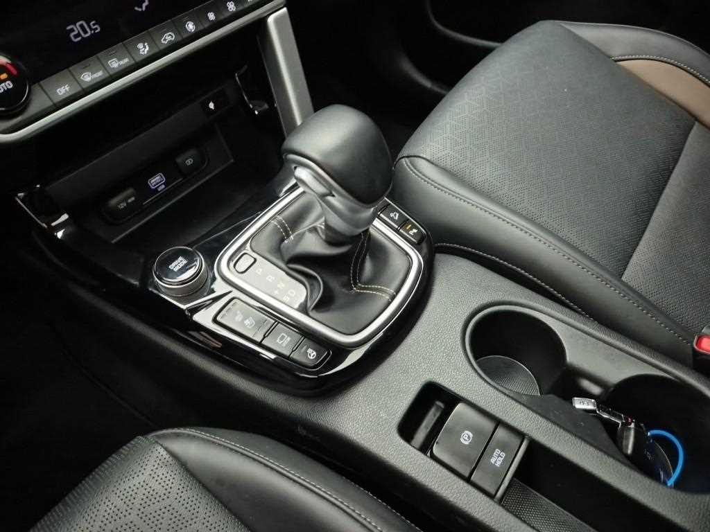 KIA Seltos - Vista 8