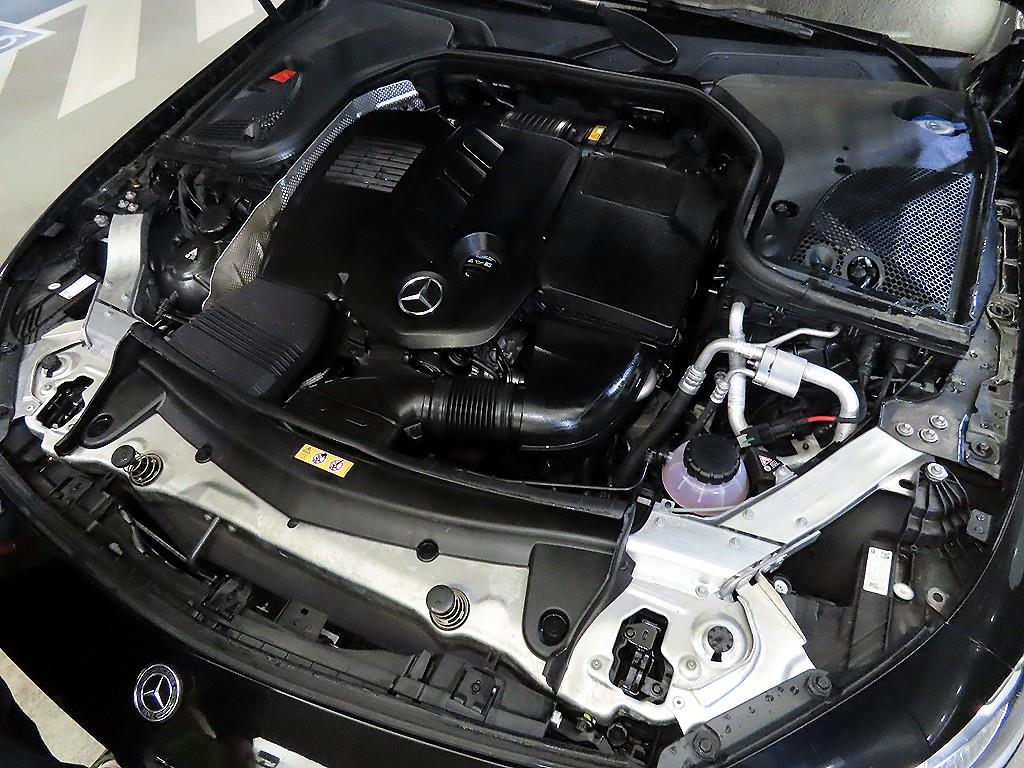 Mercedes Benz CLS Class 2022 Negro - Importación desde Corea - HF Imports Iquique - Foto 19