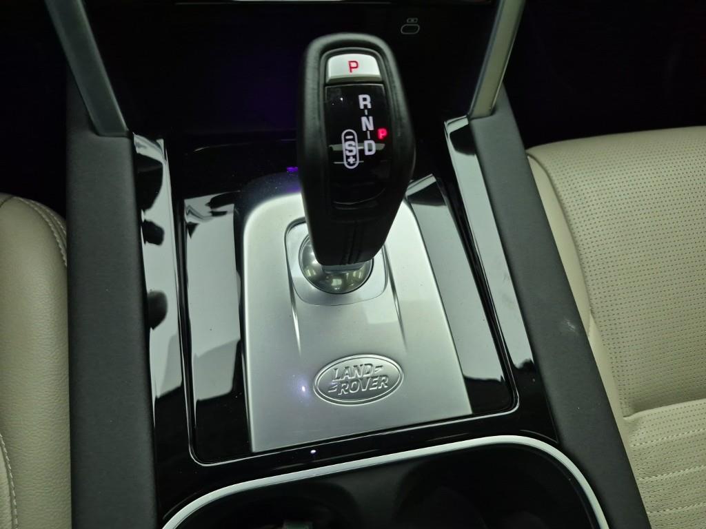 Land Rover Discovery Sports - Vista 8