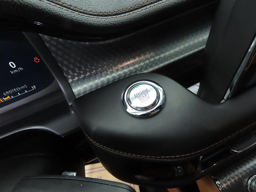 Lincoln Aviator 2023 Negro - Importación desde Corea - HF Imports Iquique - Foto 13