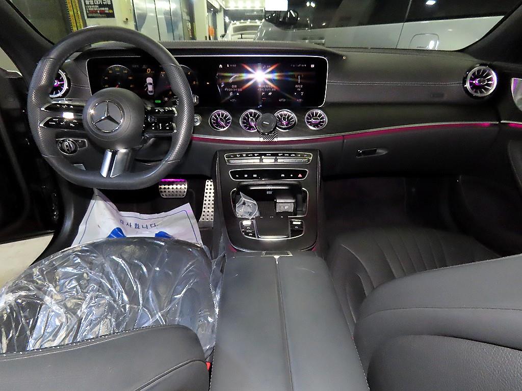 Mercedes Benz CLS Class - Vista 10