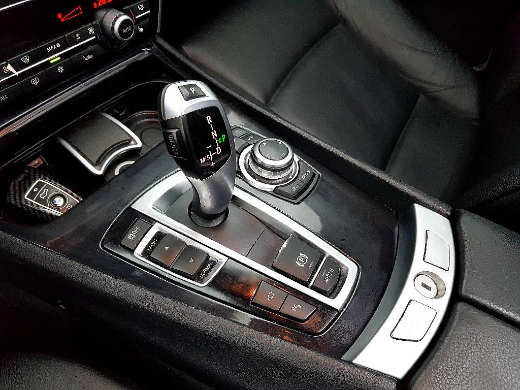 BMW Gran Turismo 2011 Negro - Importación desde Corea - HF Imports Iquique - Foto 13