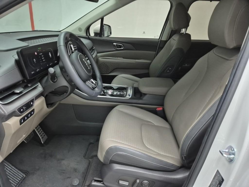 KIA Carnival 2024 Blanco - Importación desde Corea - HF Imports Iquique - Foto 13