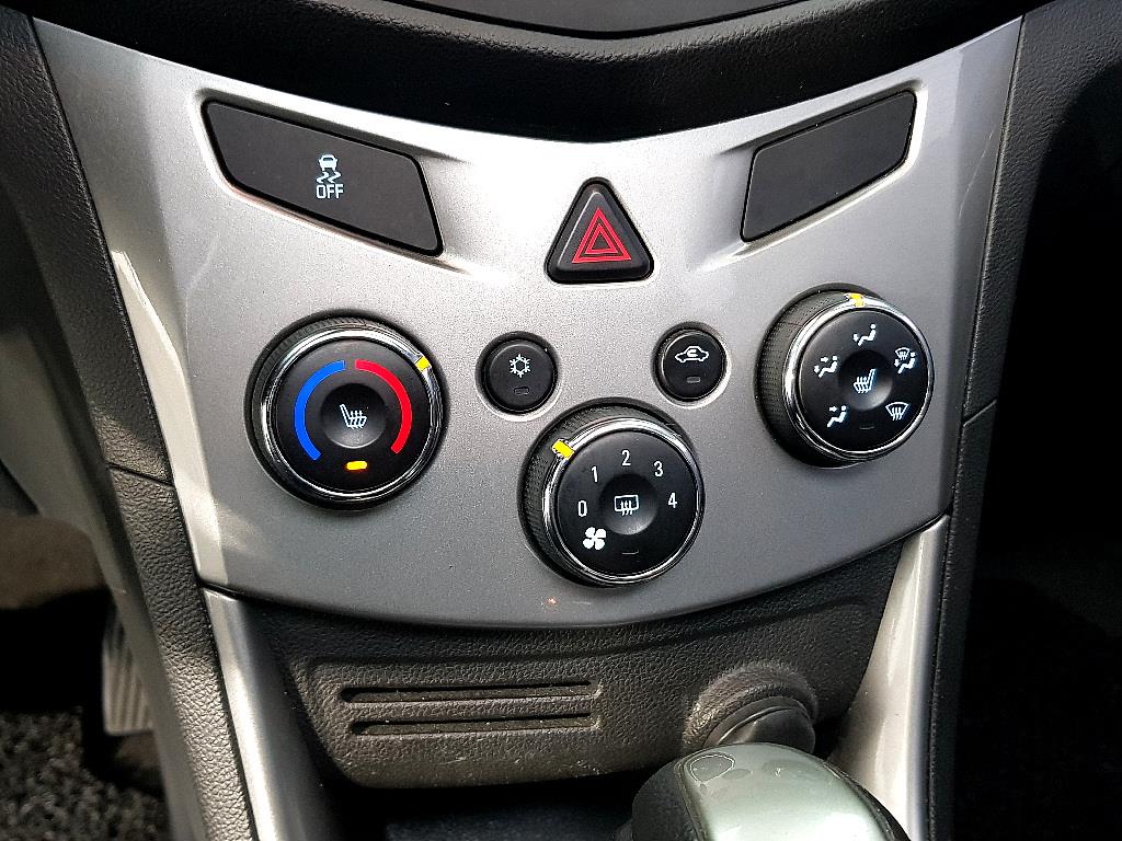 Chevrolet Trax 2016 Negro - Importación desde Corea - HF Imports Iquique - Foto 13