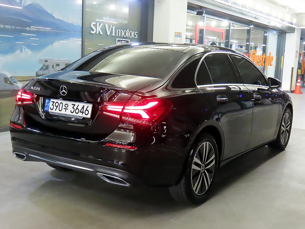 Mercedes Benz A Class - Vista 4