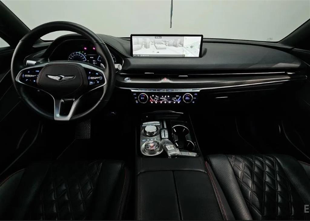 Genesis G80 - Vista 6