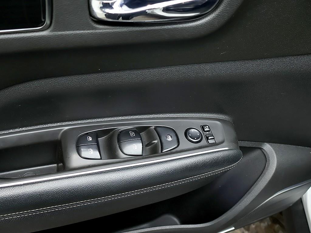 SAMSUNG QM6 2017 Blanco - Importación desde Corea - HF Imports Iquique - Foto 13