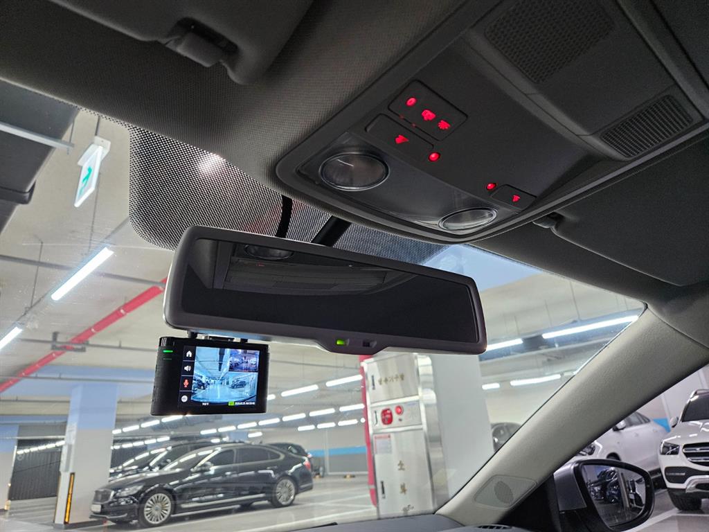 Volkswagen Jetta - Vista 12