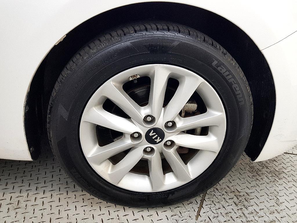 KIA K3 2016 Blanco - Importación desde Corea - HF Imports Iquique - Foto 20