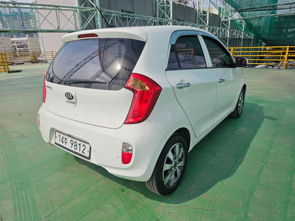 KIA Morning - Vista 6