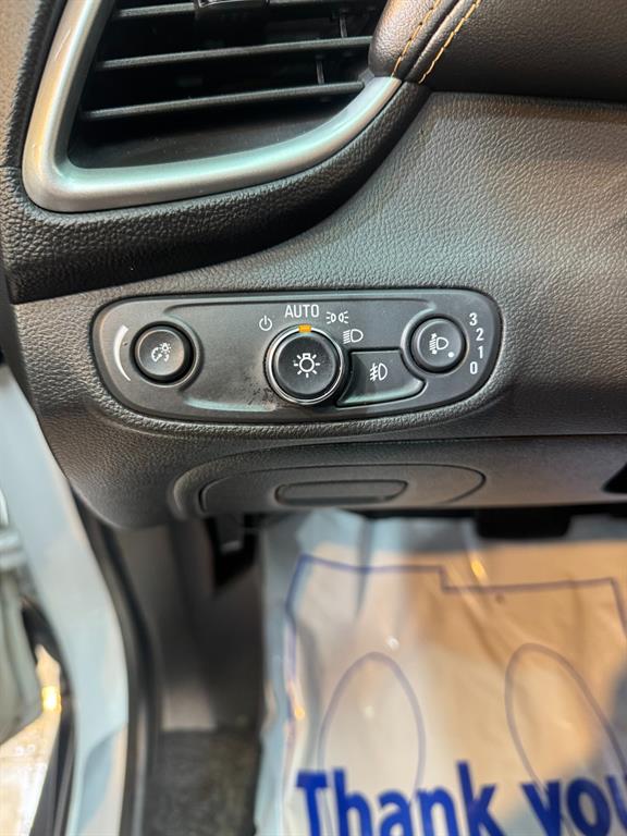 Chevrolet Trax 2018 Blanco - Importación desde Corea - HF Imports Iquique - Foto 14