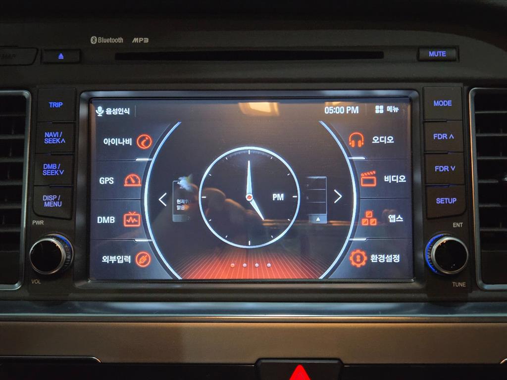 HYUNDAI Sonata - Vista 11