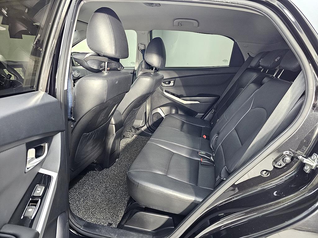 Ssangyong Korando - Vista 8