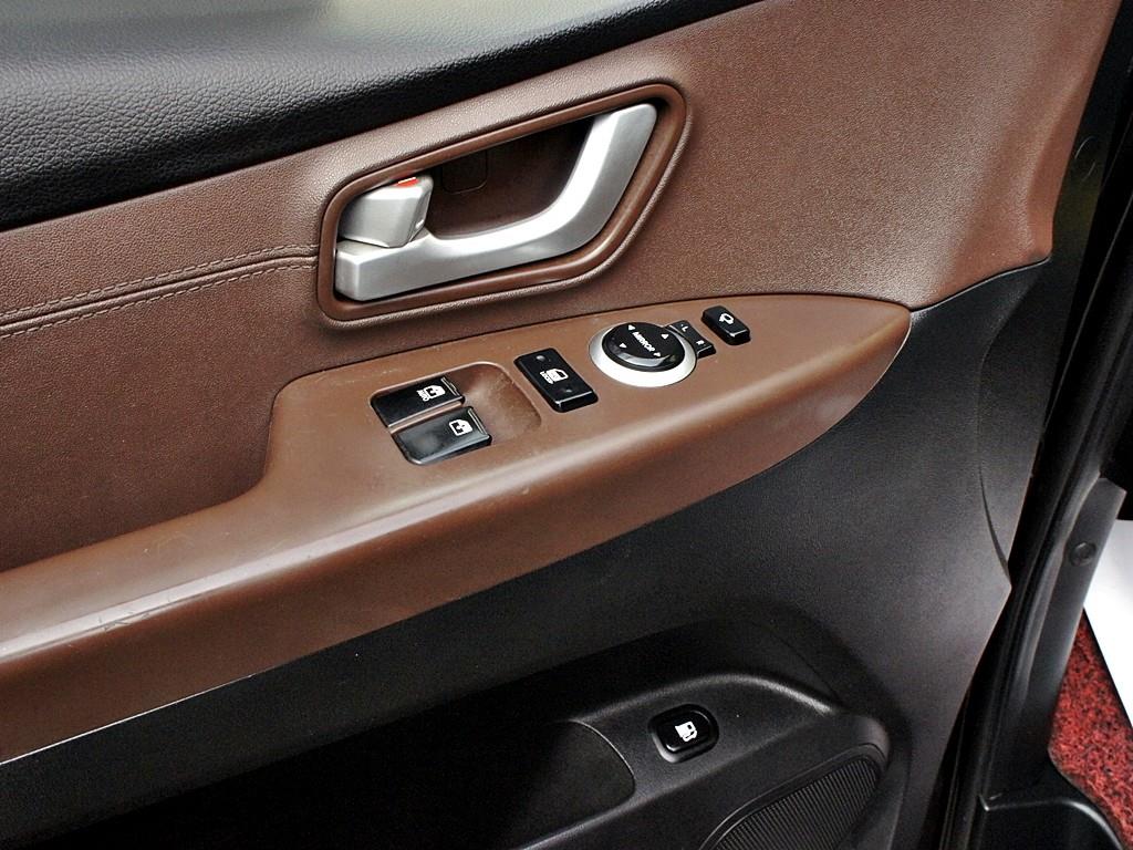 HYUNDAI Starex 2019 Negro - Importación desde Corea - HF Imports Iquique - Foto 13